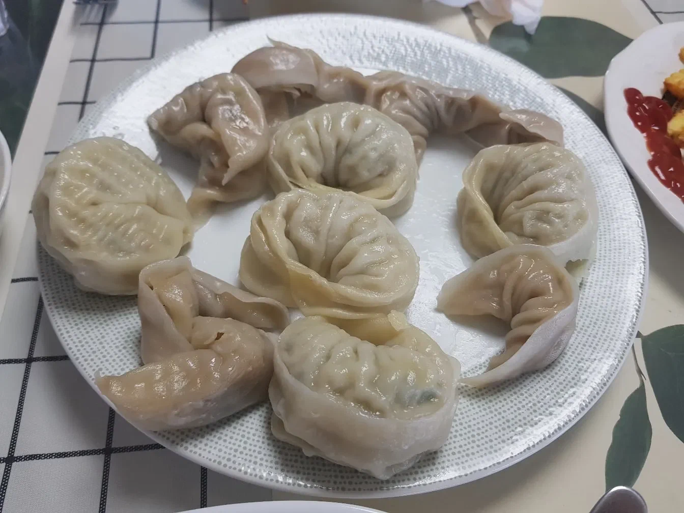 Тарелка с манту